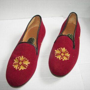 Corte and Welles women's crimson needlepoint round toe ballet flats 7 1/2